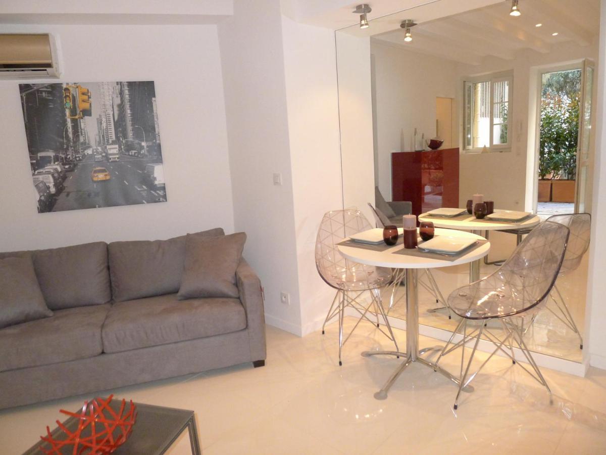 Village1 Ap2087 By Riviera Homes Apartment